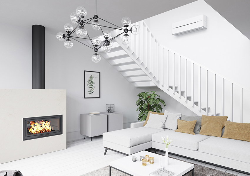 Sort varmepumpe fra Mitsubishi med moderne og stilren front i matt finish.